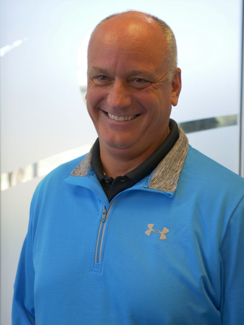 Bruce Glaneck headshot