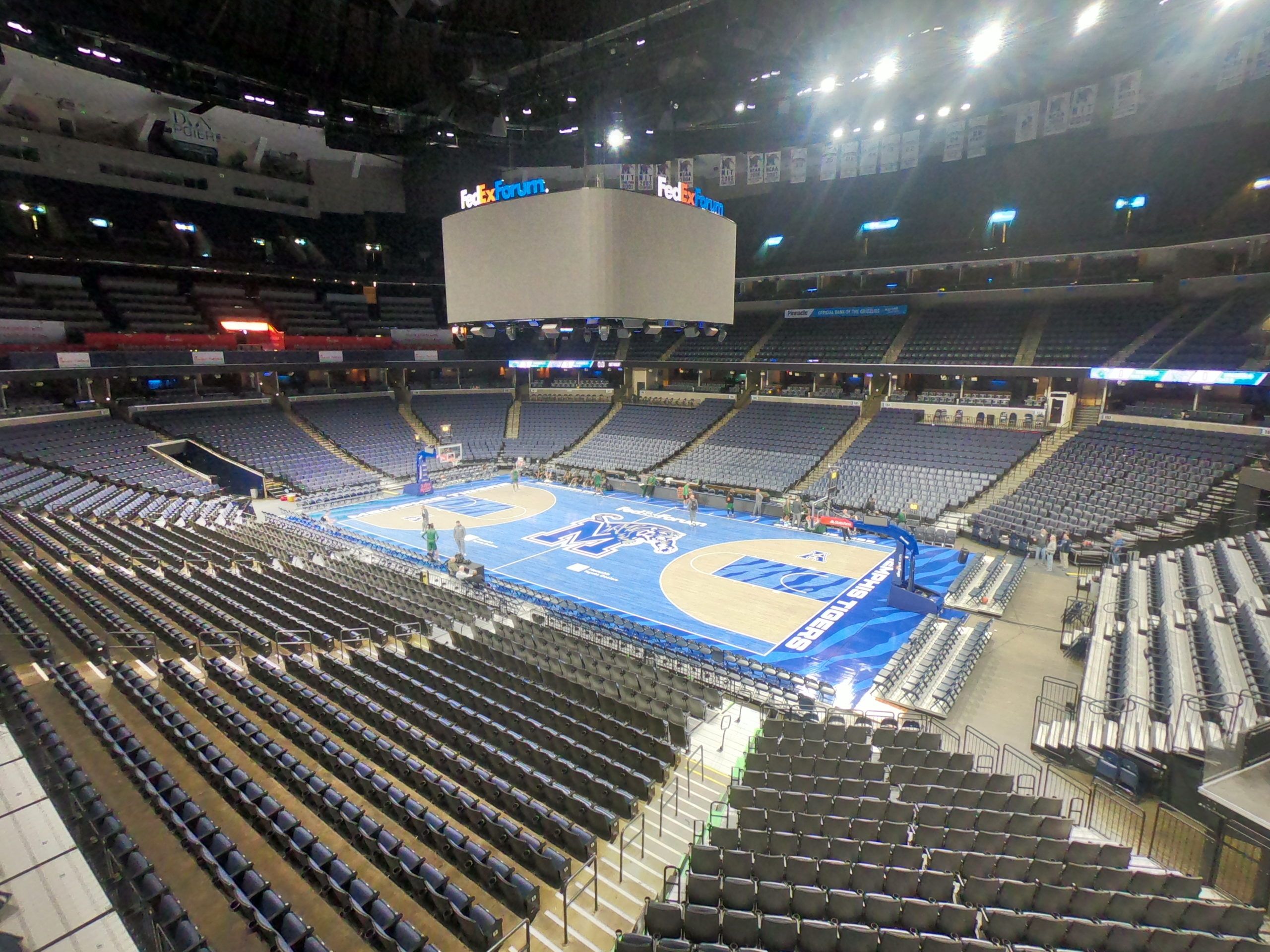 Memphis Tigers basketball fans asked to help redesign FedExForum floor