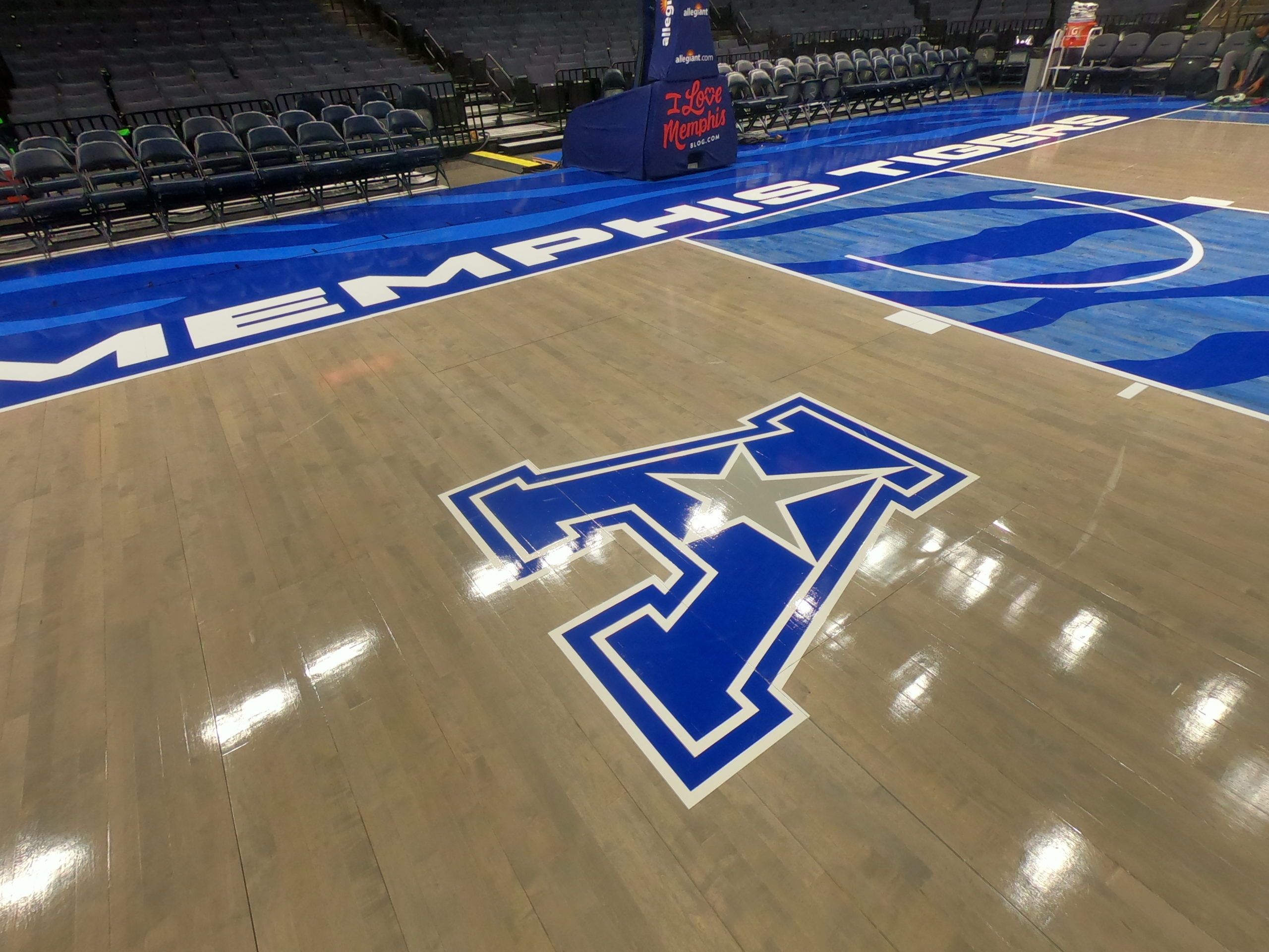 University of Memphis Portable Floor - Sports Floors, Inc.