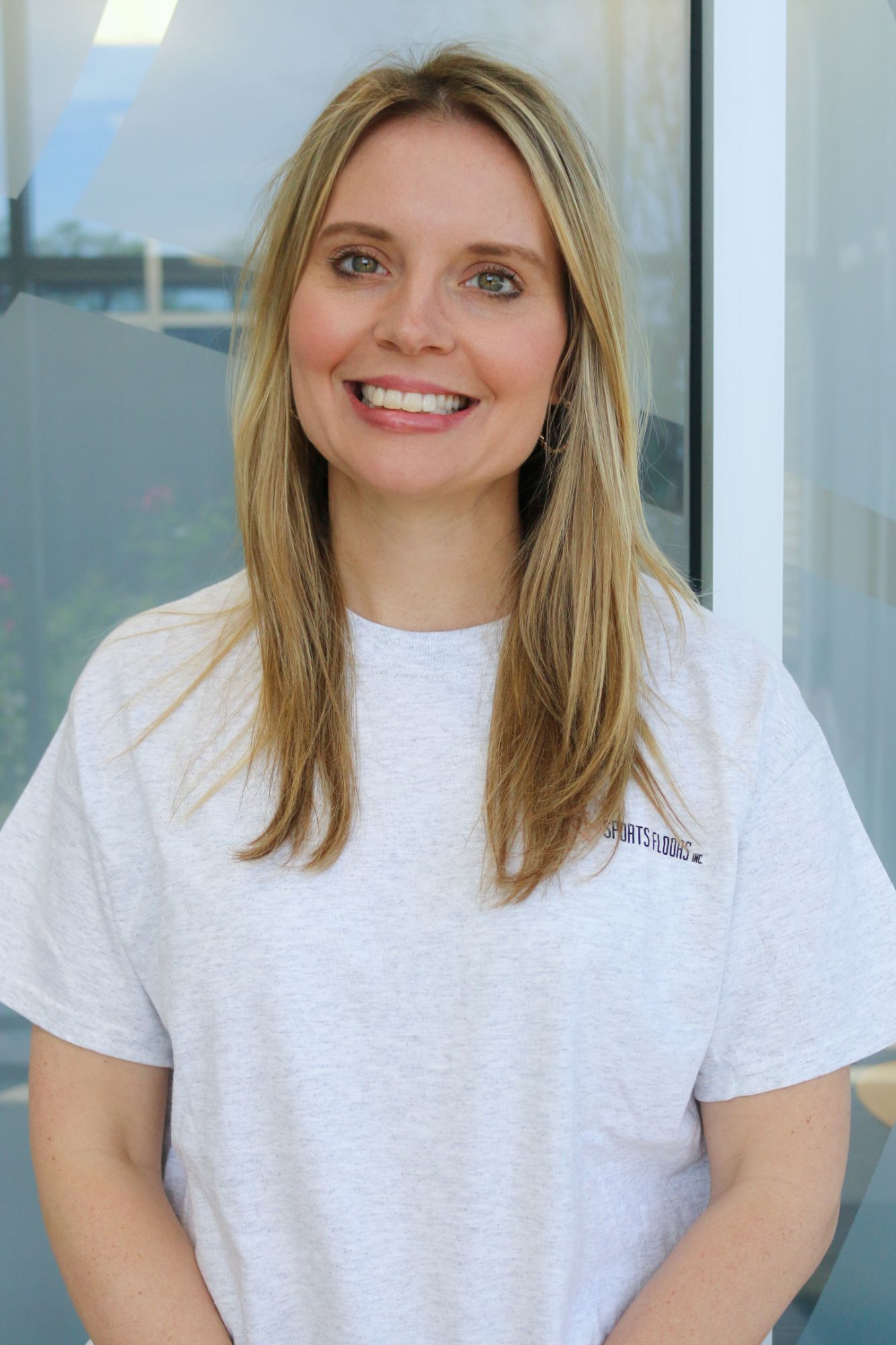 Elizabeth Cartwright headshot